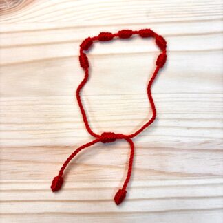 Pulsera roja 7 nudos